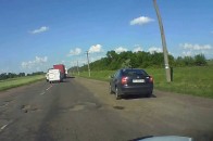 Міністр інфраструктури пообіцяв вибити кошти на ремонт дороги «Львів-Радехів-Луцьк»