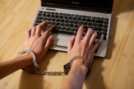 У Луцьку за комп’ютерне піратство засудили чоловіка