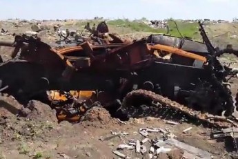 На Донбасі танкіст бойовиків вбив 2 українських військових ВІДЕО