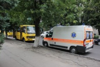 Аварія у Луцьку: маршрутка на переході збила пенсіонерку ФОТО