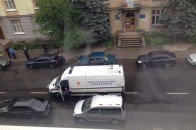 Вибух у Львові: в автомобілі міліціонера спрацювала граната ФОТО