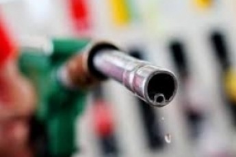 3 податки, які платить автомобіліст, купуючи бензин
