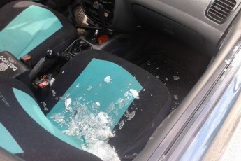 Головній муніципалці Луцька побили авто ФОТО