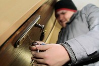 На Волині нероба грабував квартири, а вкрадене продавав на ринку