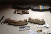 На Волині уродженець РФ намагався заховати в магазині коробку з патронами