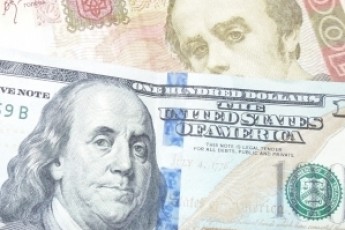Долар по 50, безробіття та інші наслідки дефолту в Україні