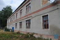 У Володимирі мешканці гуртожитку живуть без світла та варять їжу на вогнищі ФОТО