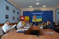 Лучанам дошкуляє самовільно зведена автомийка