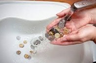 Скільки лучани нажили боргів за воду