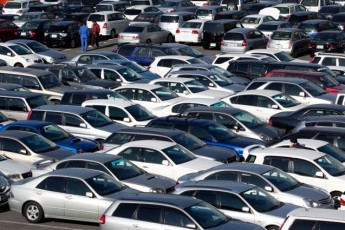 Дешеві вживані авто на номерах ЄС: вихід для українців чи афера