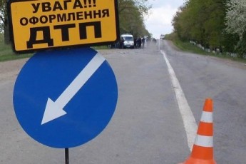 Моторошна аварія на Волині: водій насмерть збив жінку та втік