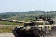 Бойовики підтягнули бронетехніку до околиць Маріуполя