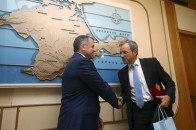 Французькі депутати заявили, що повернення Криму до Росії є закономірним ВІДЕО