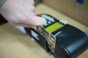 Бізнес відмовляється від безготівкових розрахунків