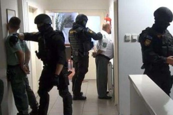 В Угорщині затримали 18 митників за сприяння контрабанді з Закарпаття ВІДЕО