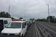 Величезні черги на кордоні України з ЄС ФОТО