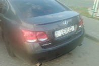 У Луцьку затримали мажорів на авто із забороненими номерами ФОТО