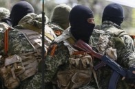 Під Луганськом п'яні бойовики на БТР розбили 2 машини і влаштували стрілянину