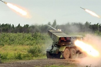 Бойовики атакували Градами поблизу Маріуполя ВІДЕО