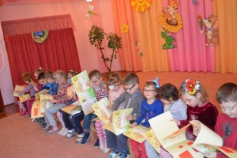 Луцьким дитсадкам та школам заборонили збирати данину з батьків