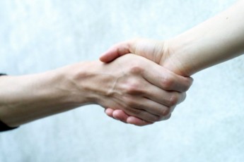 Сім’ї, яка постраждала у ДТП  поблизу Луцька, необхідна допомога