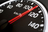 Лучани просять встановити  на дорозі примусові обмеження швидкості