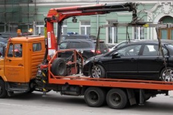 За які порушення ПДР автомобіль можуть доставити на штрафмайданчик