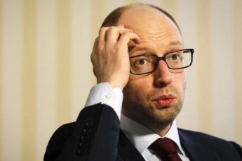 Яценюк доручив розбиратися СБУ з тими, хто не оформляє субсидії