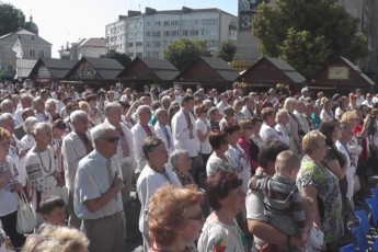 Як у Луцьку розпочали святкувати День Незалежності України