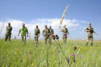 В Порошенка розповіли про двох загиблих та шістьох поранених у зоні АТО