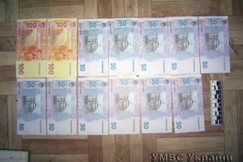 На Волині затримали шахрая, який друкував на принтері гроші ФОТО