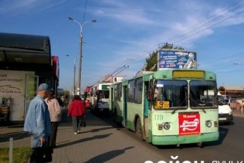 В Луцьку стали тролейбуси ФОТО