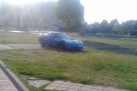 АвтоАндони Луцька: Елітне авто на газоні під Волиньрадою