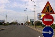 Через перекриту вулицю у Луцьку - затор. ФОТО