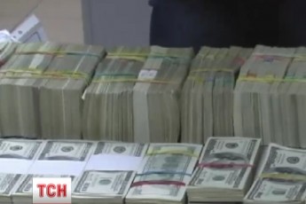Як допомога безробітним перетворилася на український Клондайк. ВІДЕО