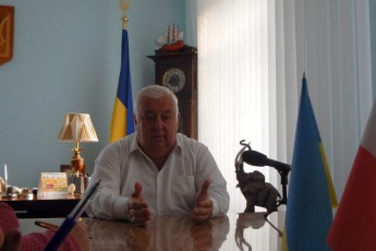 Благодійні внески в освітніх закладах Володимира заборонили