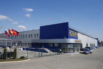 Російські гроші Порошенка. Президент не думає ставити на карту найцінніше?