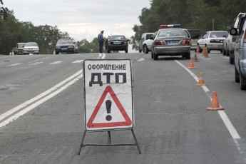 Біля Луцька легковик збив людину