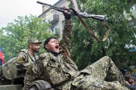 Через заборону обстрілювати сили АТО терористи вбивають один одного, – Тимчук