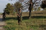 Журналісти показали, як працюють сапери ЗСУ на Донбасі. ВІДЕО