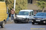 Чергова ДТП в центрі Луцька: не розминулись дві автівки. ФОТО