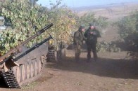Бойовики «ЛНР» заховали танки в кущах під Красним Лучом. ФОТО