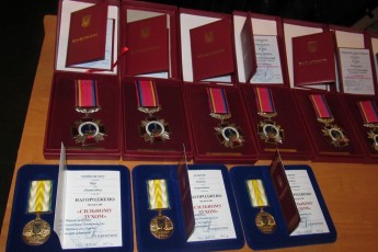 Легендарний «кіборг» вручив побратимам з Волині нагороди. ФОТО