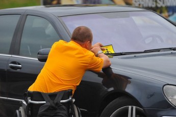 Сім’ї інвалідів отримали право успадковувати їхні автомобілі