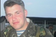 Волинському бійцю у рідному селі відкрили меморіальну стелу. ФОТО