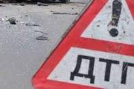 Волинянин на легковику «влетів» у тракторний причіп