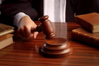 На Волині прокуратура «відмазала» злочинця, який бензопилою порізав майстра лісу