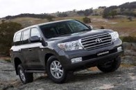 На чому їздять тюремники: Land Cruiser, Hyundai H-1