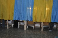 Місцеві вибори: хто лідирує в мери у Володимирі та Ківерцях