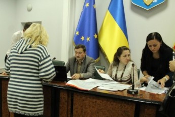 Луцька міська виборча комісія: залишилось порахувати ще 5 дільниць